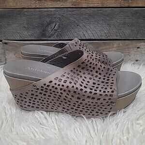 Antelope H41 Kitty Leather wedge Sandals Brown Perforated Platform 41 (10/10.5)